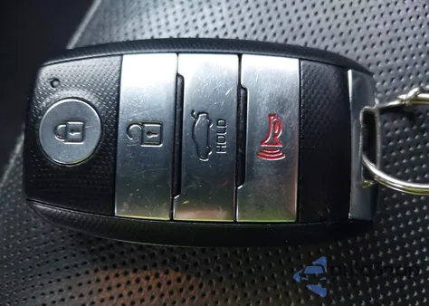 2016 Kia Forte Ex z USA, uszkodzony, nr VIN KNAFZ4A81G5551253